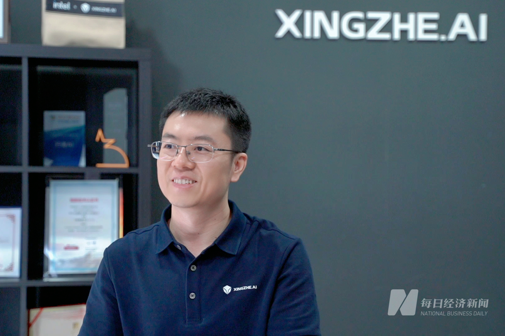 对话行者AI CEO尹学渊：希望把工具做得更加简单易用，让大家可以一键上手-跟行者学说话