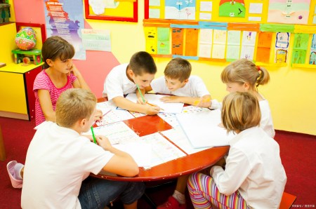 在线少儿英语哪个好？10家机构对比评测，拿定主意！-在线的少儿英语