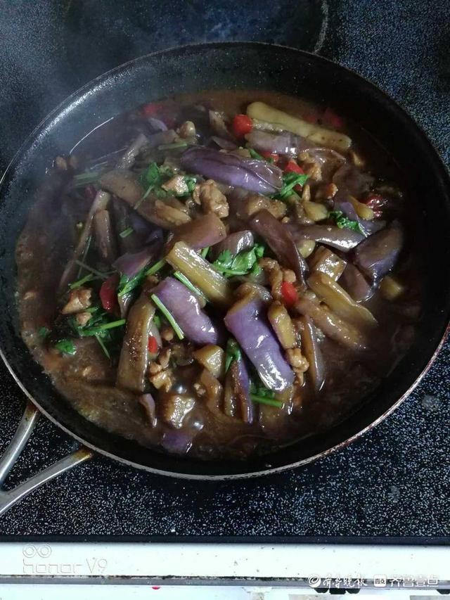 壹粉食堂｜超下饭的鱼香肉末茄子，教程分享来啦！香香软软贼好吃-肉末鱼香茄子的做法 最正宗的做法