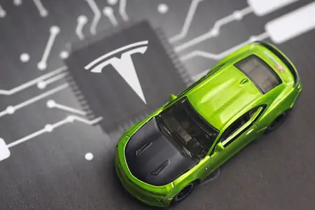 特斯拉的真实驾驶感受是什么样？燃油车老司机真的能开得惯吗？-特斯拉好驾驶吗视频