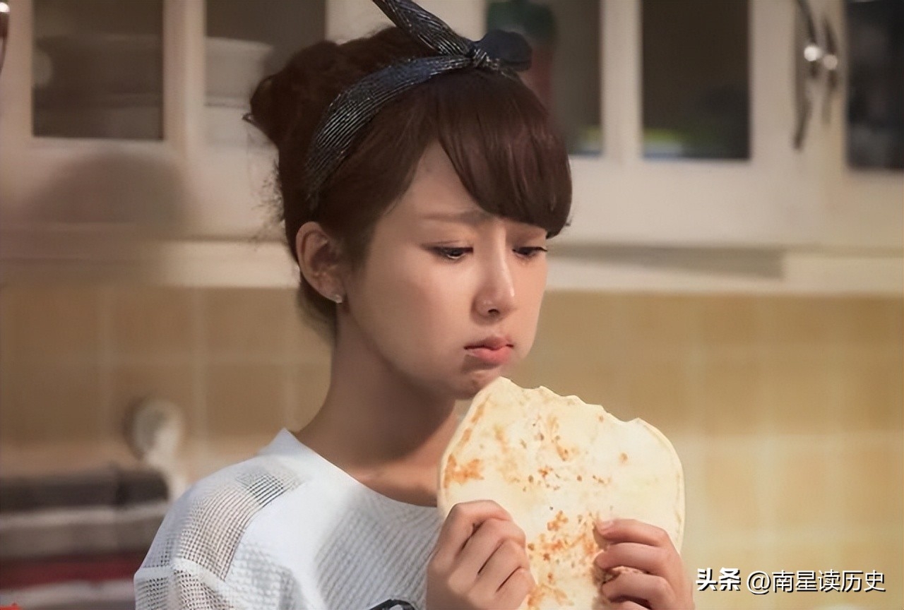 《长相思》大火，有人说“杨紫长得那么普通，是怎么火起来的？”-杨紫的长相思最后和谁在一起了