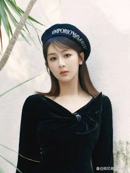 新生代花旦演员杨紫为坚持梦想，堪称90后励志代表-杨紫