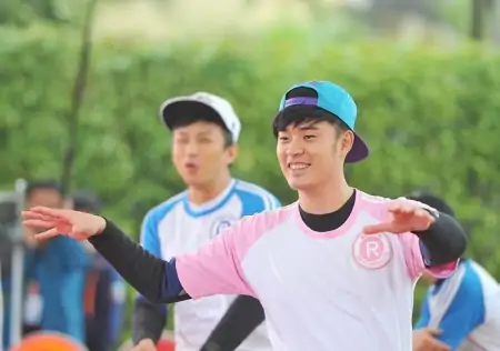 杨紫，乐观、努力、善良、有教养，这样的女孩谁能不爱-杨紫聪明伶俐