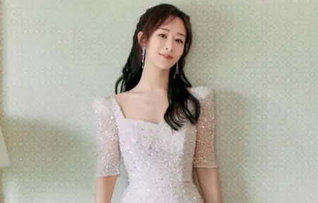 杨紫，乐观、努力、善良、有教养，这样的女孩谁能不爱-杨紫聪明伶俐