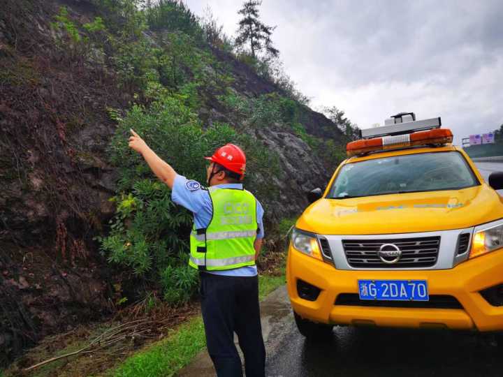 东阳高速拯救队严阵以待，24小时值班应对台风“梅花”-东阳高速口是不是疯了