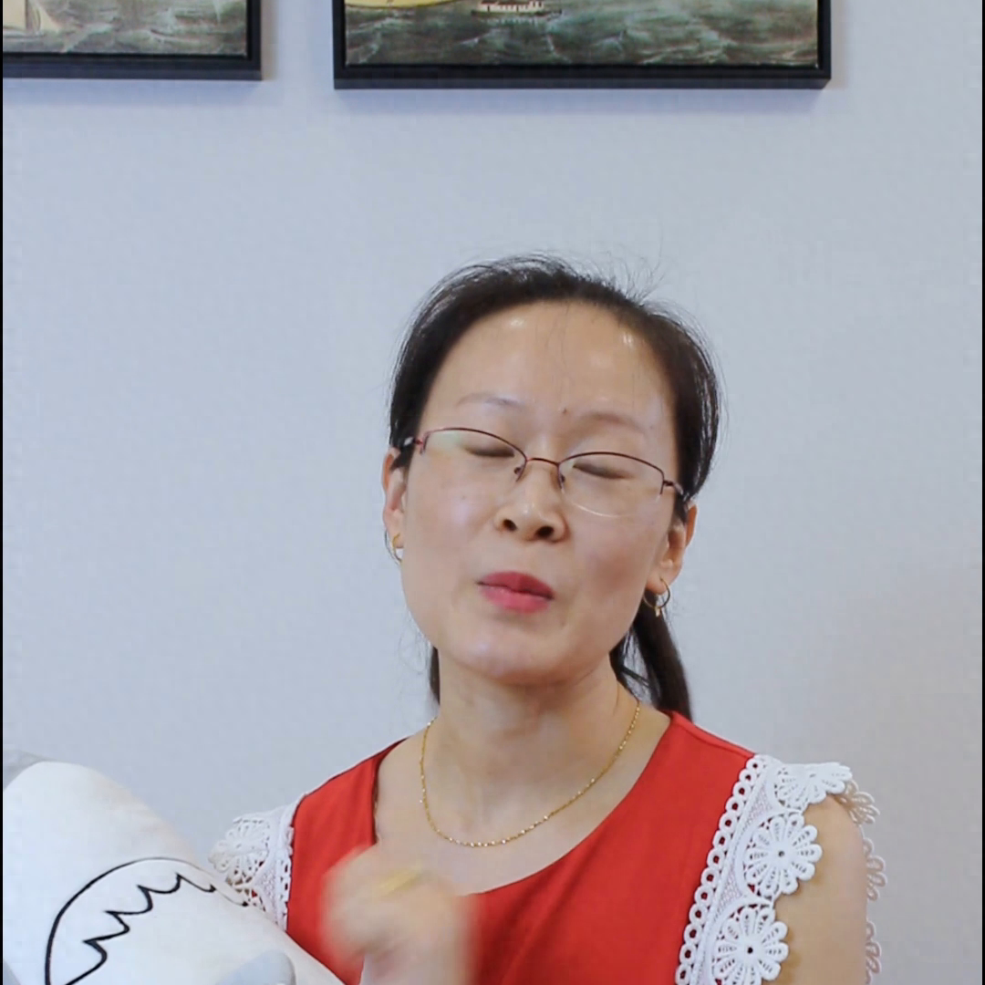 宝宝第五个月会有哪些成长表现？新手爸爸妈妈们赶快收藏起...-宝宝第五个月体重增长多少