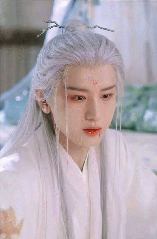 从《琉璃》的全网黑到《莲花楼》的广受好评,成毅值得-琉璃花是谁