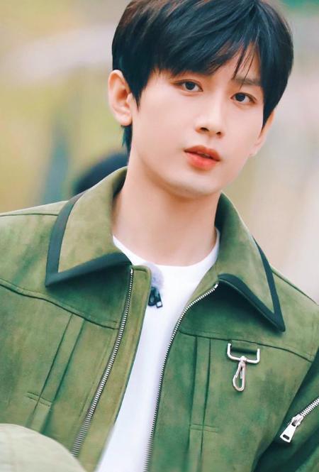 成毅从配角到热播剧男主，这一路太多心酸，终靠实力翻身-成毅cut