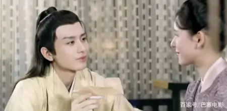 成毅《梦醒长安》上演盛世美颜，唇妆很惹眼，何晟铭也差太多了吧-成毅梦醒长安杀青微博