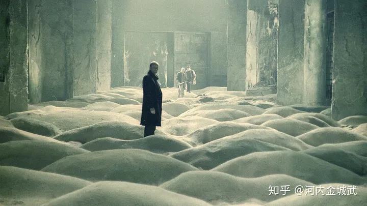 《潜行者Сталкер》-《潜行者》