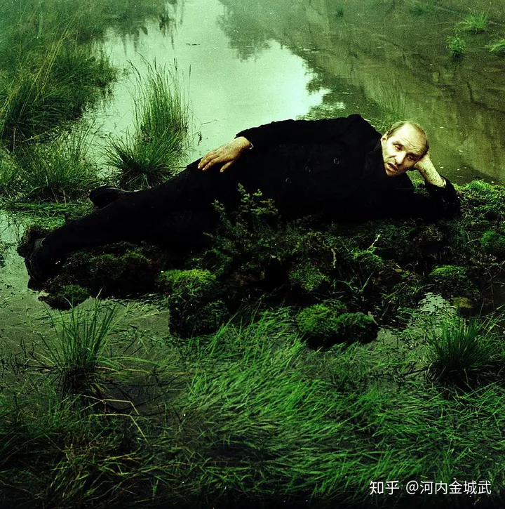 《潜行者Сталкер》-《潜行者》