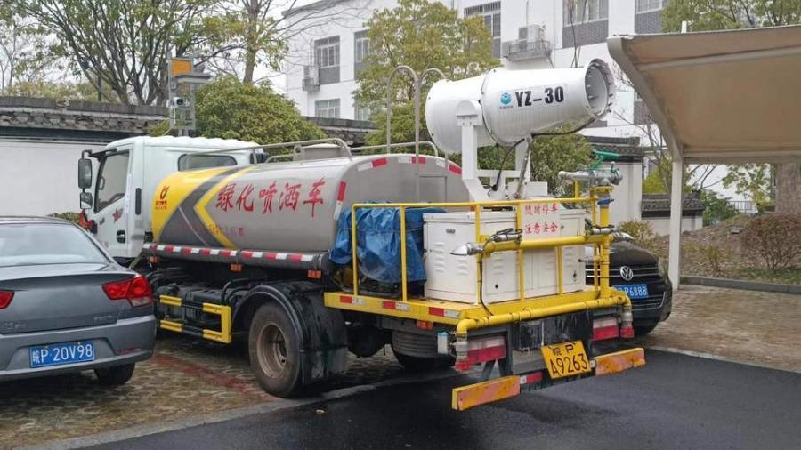 64221元，捡漏买了一辆法拍的大型洒水车，不知道赚大了吗？