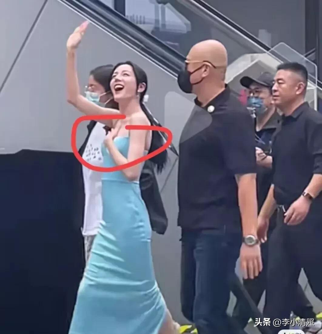 迪丽热巴有多迷人？活动高清原图曝光：美到窒息，怪不得能当顶流-迪丽热巴惊艳