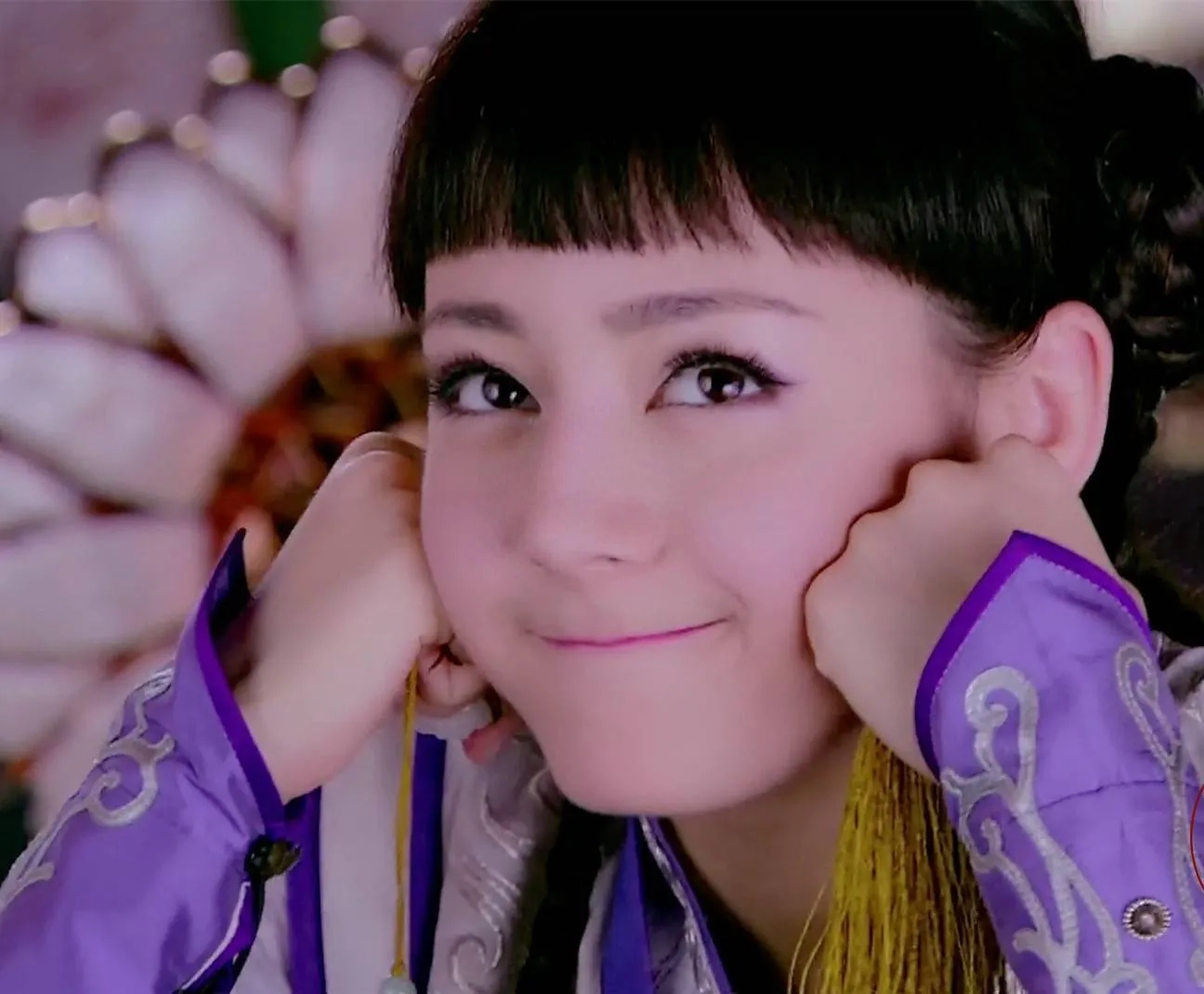 娱记曝料迪丽热巴在北京生子？消失9个月却不解释，网友：心虚了-迪丽热巴在北京吗