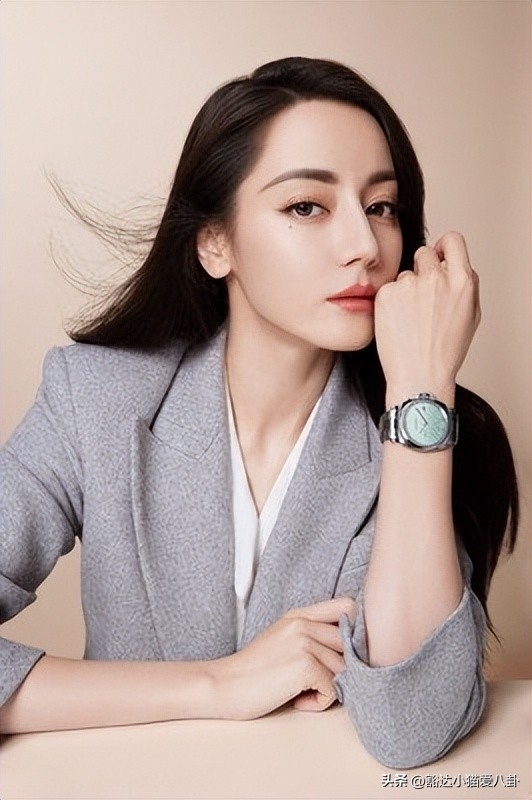 事实证明，许久没有露面的迪丽热巴，已经在另一条道路上发光发亮-事实证明许澍旸很有远见
