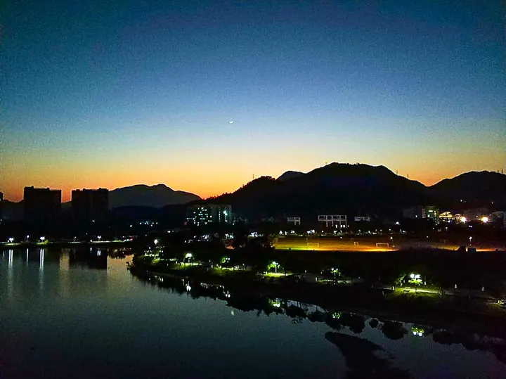 各位大佬们觉得中山大学到底是什么层次的学校，你们所在的地方大家对它什么看法？（纯粹因为无聊好奇）？-中山大学算是名牌大学吗