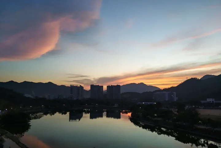 各位大佬们觉得中山大学到底是什么层次的学校，你们所在的地方大家对它什么看法？（纯粹因为无聊好奇）？-中山大学算是名牌大学吗