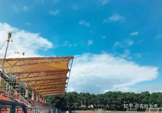 如何评价华中科技大学？-华中科技大学男朋友