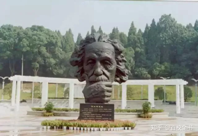 如何评价华中科技大学？-华中科技大学男朋友