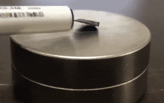 华中科技大学博士后复现LK-99磁悬浮现象-华中科技大学引力中心