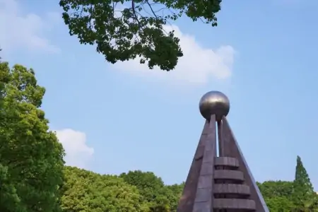 华中科技大学怎么样？不偏不倚，与大师同行！-华中科技大学的王牌专业排名