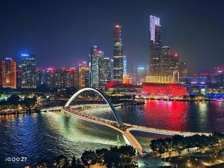 iQOO Z7x上市，打造游戏手机新标杆-iqooneo8+256多少钱