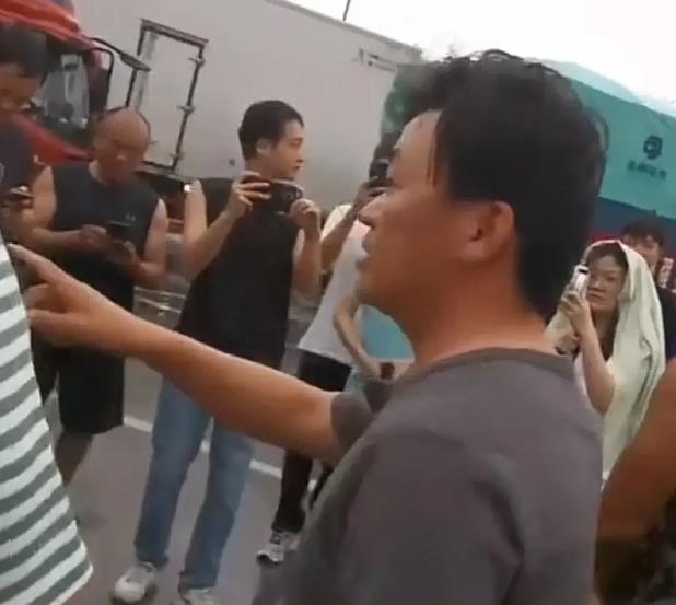 王宝强马蓉当天更新：一个去河北2天不睡觉，一个带钱去旅游玩儿-王宝强马蓉事件结局