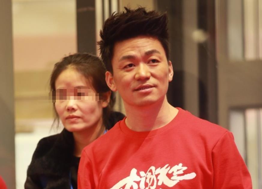 王宝强马蓉当天更新：一个去河北2天不睡觉，一个带钱去旅游玩儿-王宝强马蓉事件结局