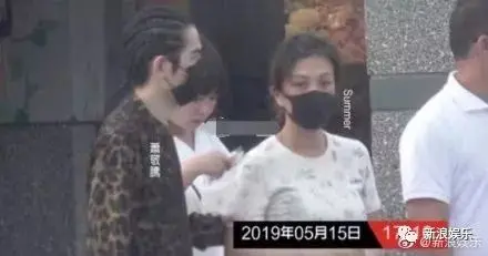 恋爱实锤了？这经纪人也是有故事的人-跟经纪人传绯闻的男明星