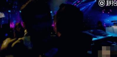 恋爱实锤了？这经纪人也是有故事的人-跟经纪人传绯闻的男明星