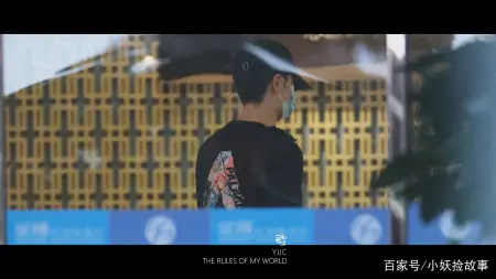 王一博开启连轴模式，兼顾天天向上跟街舞录制，两地来回奔波-王一博震动舞