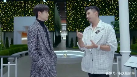 王一博开启连轴模式，兼顾天天向上跟街舞录制，两地来回奔波-王一博震动舞