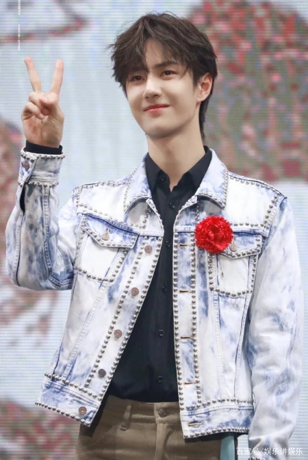 王一博全新大片出炉，为了演好飞行员，健身已见成效！-王一博参演的所有剧