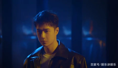 王一博全新大片出炉，为了演好飞行员，健身已见成效！-王一博参演的所有剧