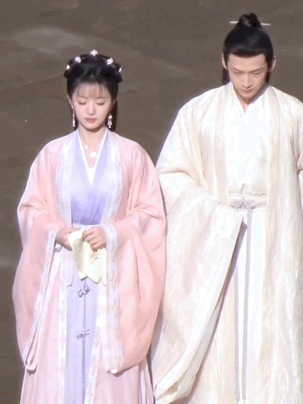 白敬亭、宋轶新剧《长风渡》将拍，男主引争议，不如郑业成、陈晓-宋茜白敬亭新戏