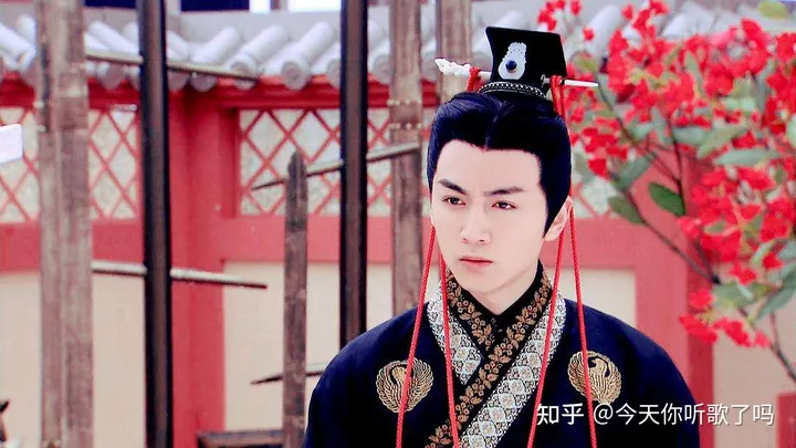 白敬亭、宋轶新剧《长风渡》将拍，男主引争议，不如郑业成、陈晓-宋茜白敬亭新戏