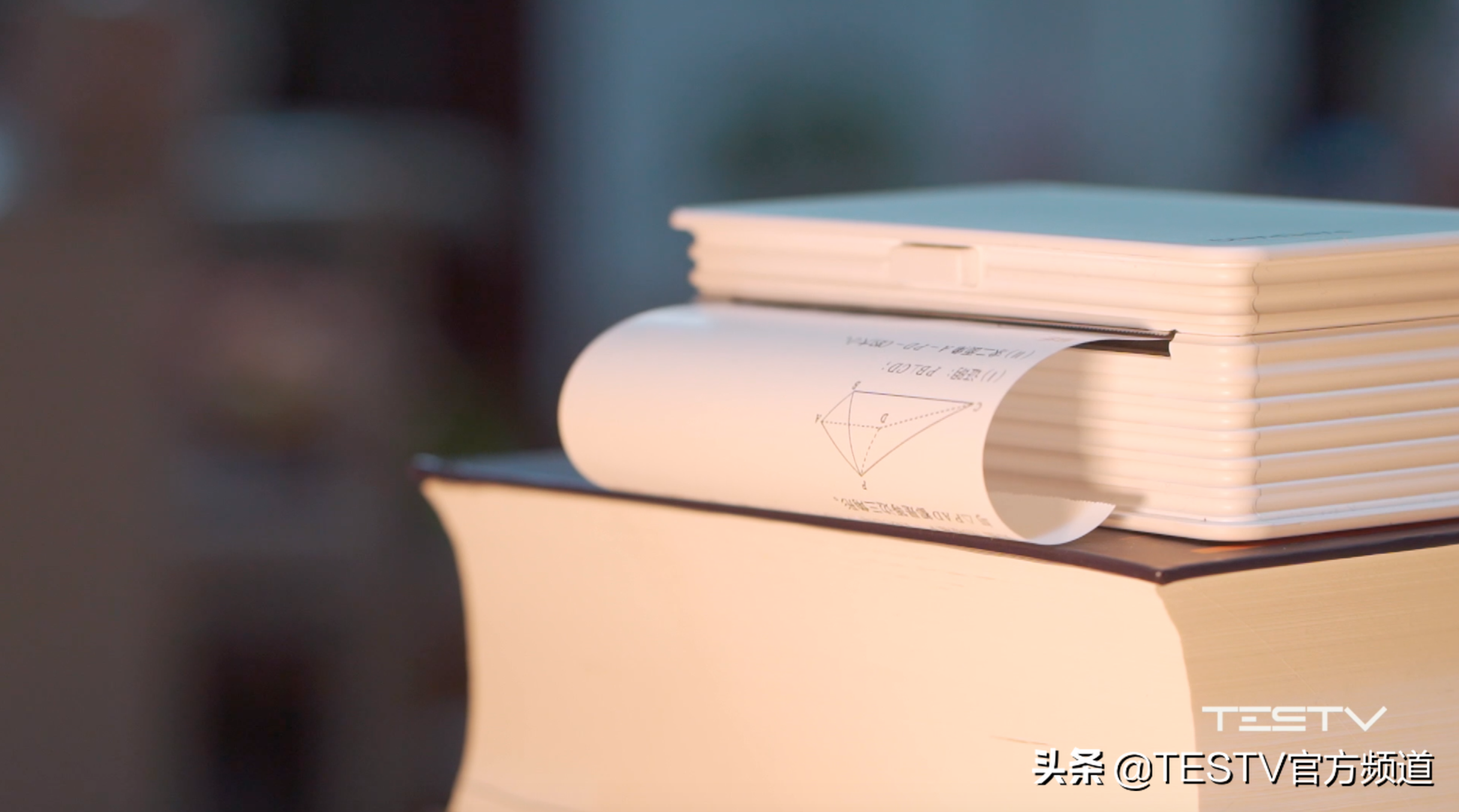 打印机里竟然惊现宝藏？—喵喵机MAX【值不值得买第424期】-喵喵机max打印效果