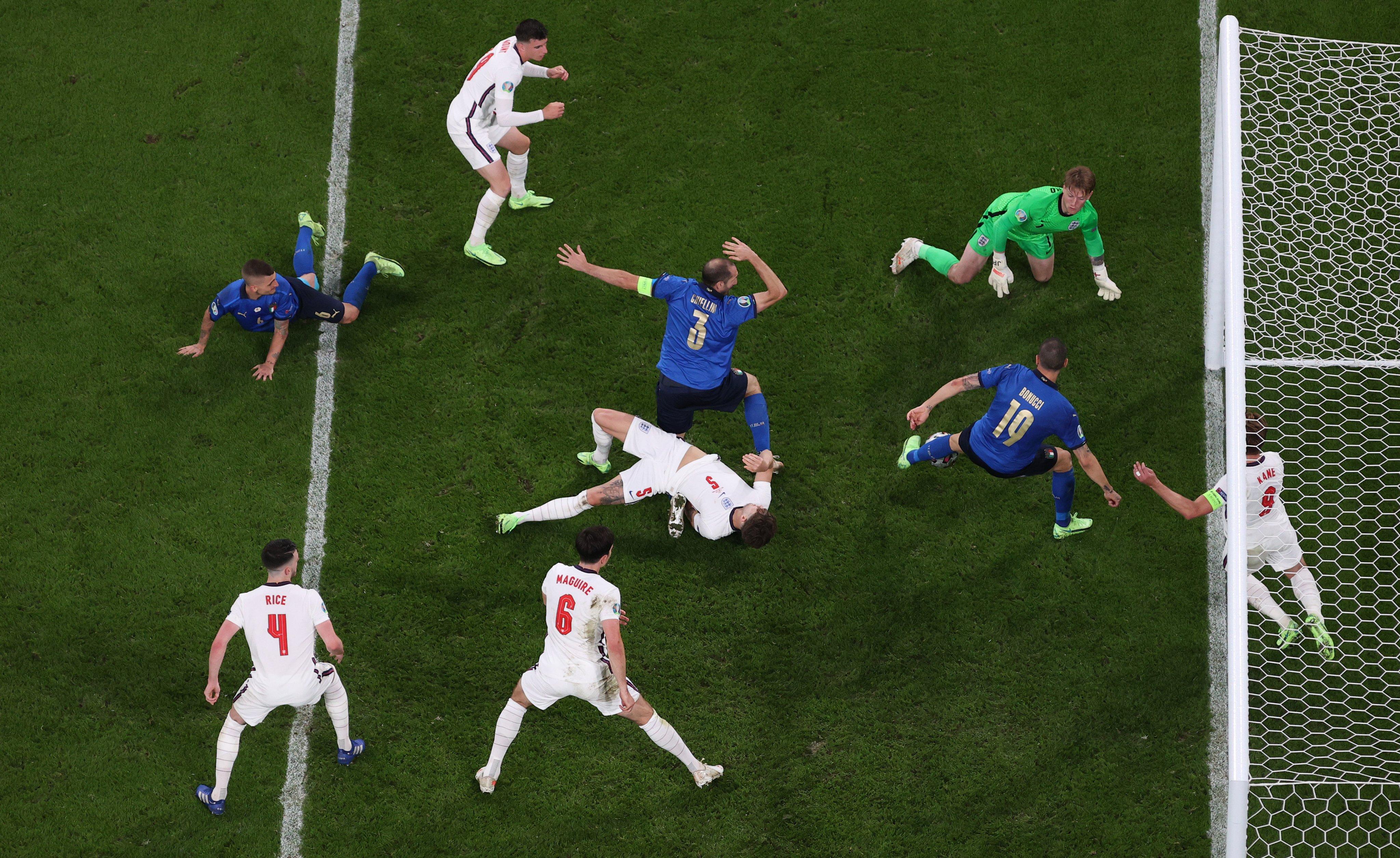 意大利点球大战击败英格兰！53年后再夺欧洲杯冠军-2021欧洲杯英格兰意大利点球大战