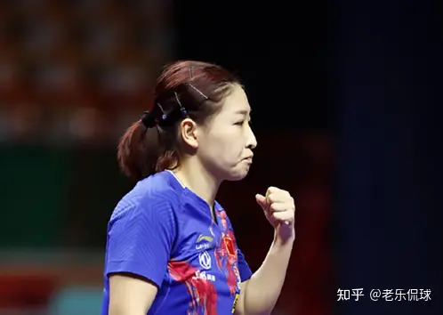 刘诗雯因伤退赛，无缘东京奥运会金牌，P卡选手王曼昱临时补位-王曼昱为什么替补刘诗雯