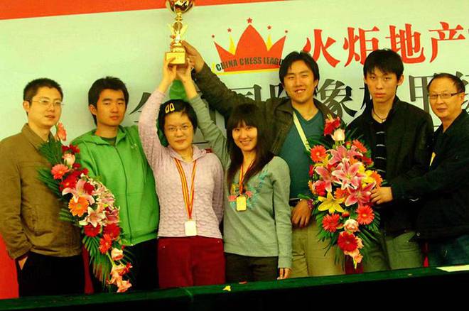 国际象棋甲级豪门换新装 山东外国语国象队亮帜-山东省国际象棋个人锦标赛