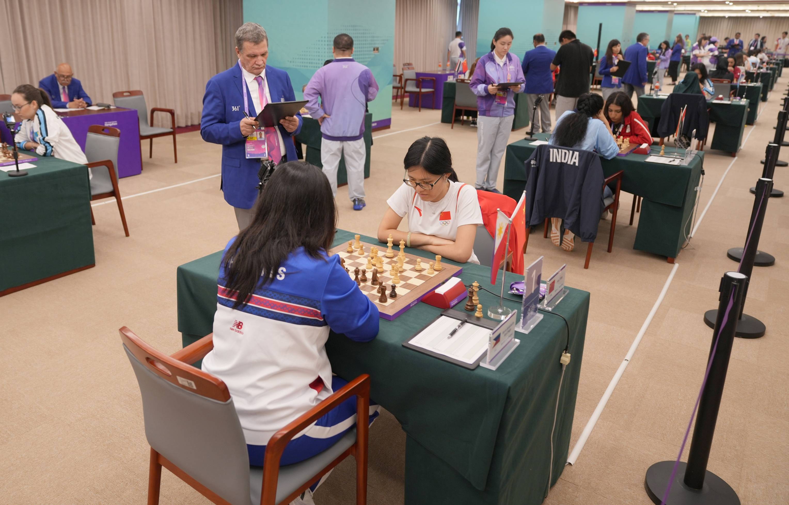 （杭州亚运会）国际象棋——首日赛况-西湖区国际象棋比赛