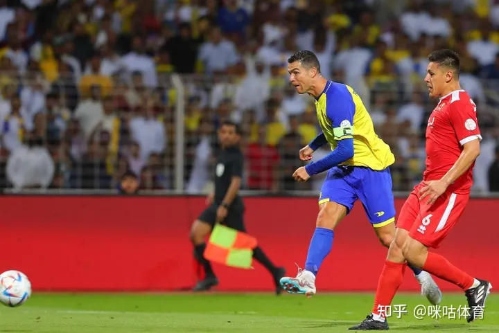 2月10日沙特超级联赛，利雅得胜利对阵麦加统一，C罗大四喜，如何评价这场比赛？-球赛沙特