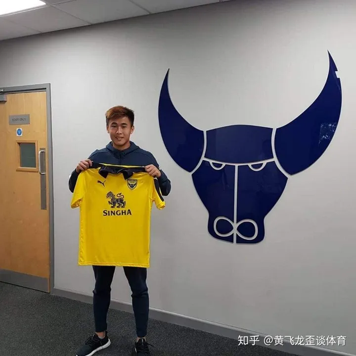 如何评价香港小将戴伟浚？-戴伟浚进过香港队吗