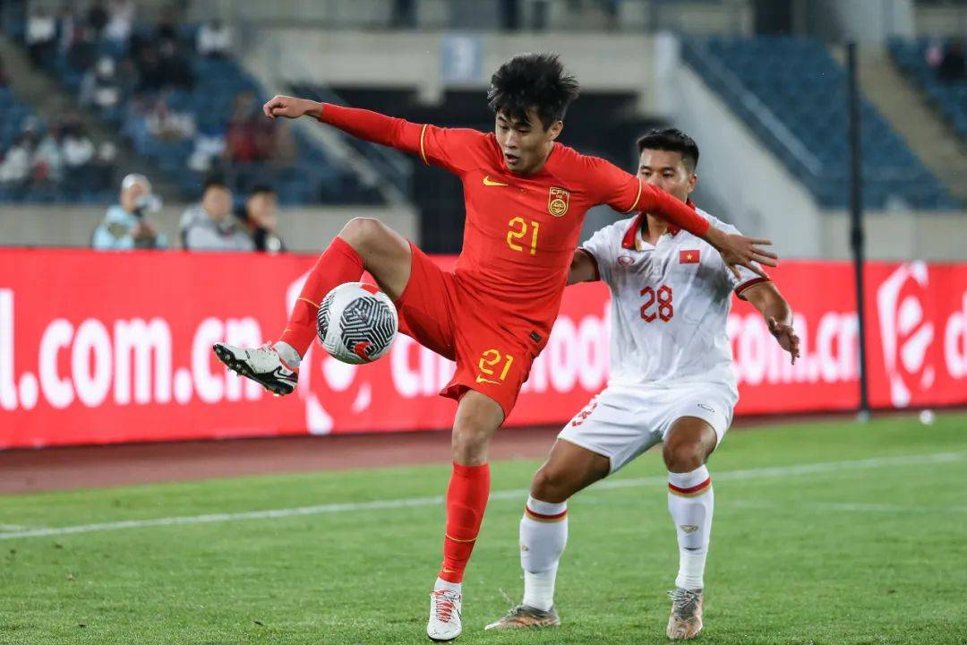 扬科维奇的前场加法：如何用好戴伟浚？-扬科维奇网球