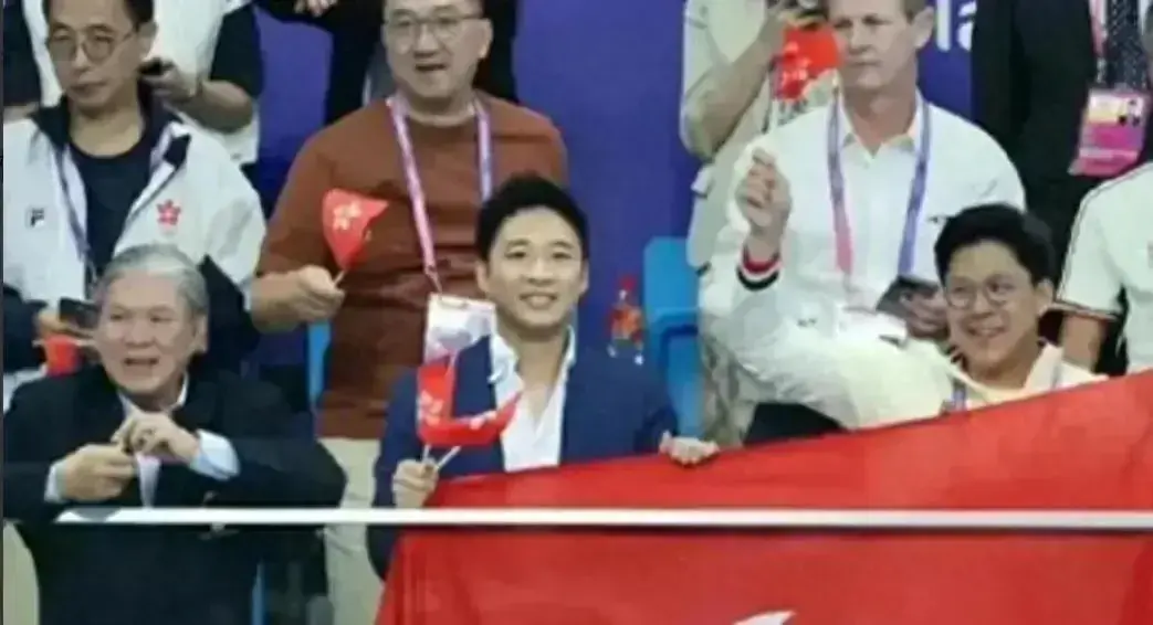 霍启山，这次看上了25岁的张雨菲？-霍启山视频