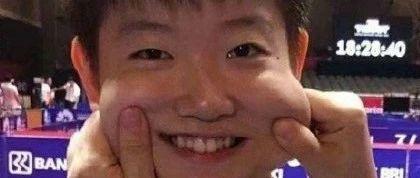 止藤片？孙颖莎：一个没有感情的奶脸莎手-孙颖莎专治各种花里胡哨