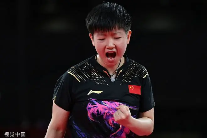 止藤片？孙颖莎：一个没有感情的奶脸莎手-孙颖莎专治各种花里胡哨