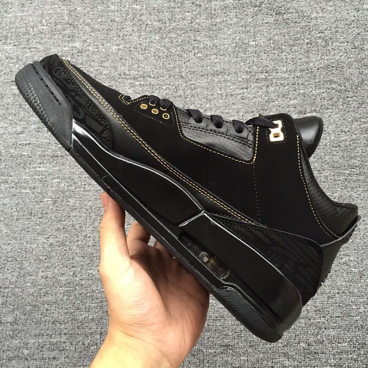 Air Jordan乔丹系列有哪些经典的鞋款？-乔丹鞋经典款哪几双