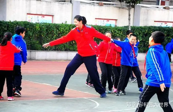 13岁身高就超姚明，这位山东女生已入女篮青训营，她最终可长多高-山东女篮队员身高