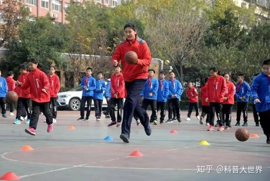 13岁身高就超姚明，这位山东女生已入女篮青训营，她最终可长多高-山东女篮队员身高